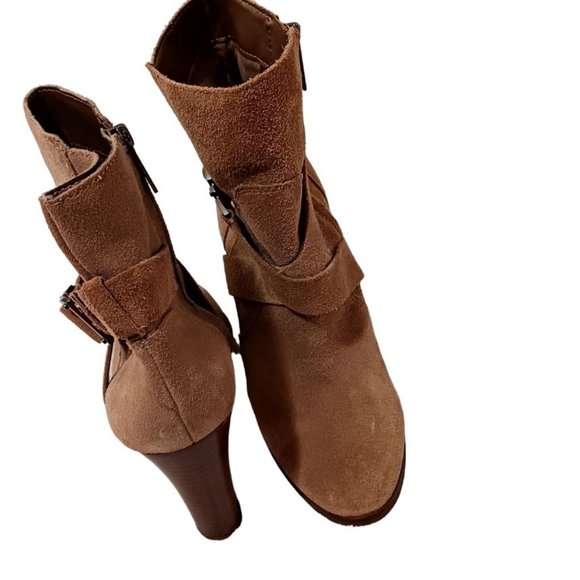 Vince Camuto Connolly Suede Cross Belted Heeled Booties – Size 8.5M - Picture 3 of 11